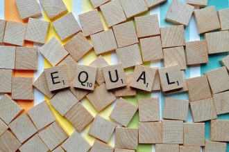 egalitate-oameni-discriminare
