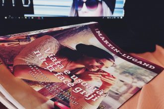 viata-e-frumoasa-nu-ti-face-griji-recenzie